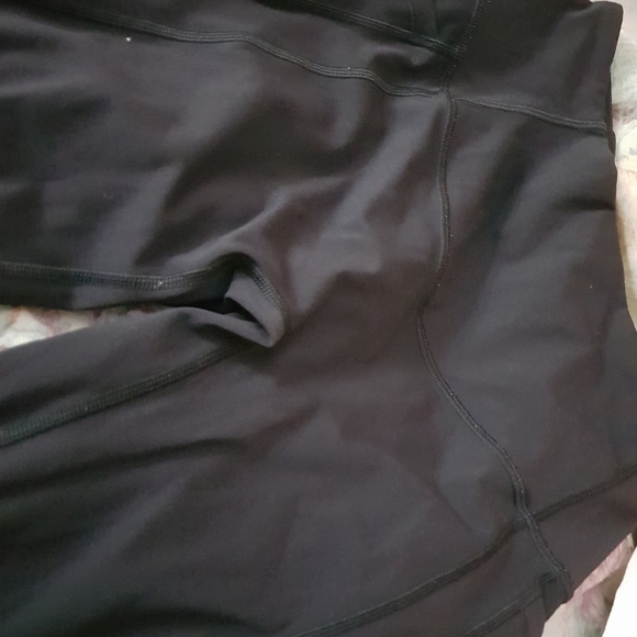 Lululemon All the Right Places Crop - Picture 4 of 6